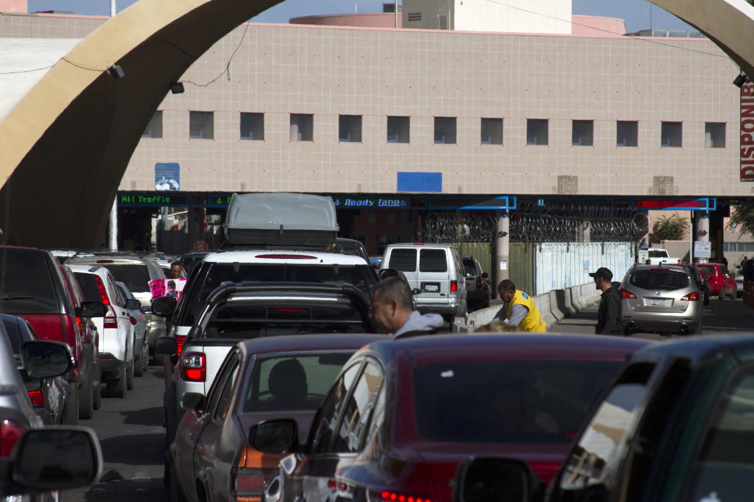 Border Lane Closures Worsen Holiday Border Wait Times Fronteras